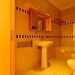 Apartman Olhos De Agua 1br With Pool, Ac And Free Parking *