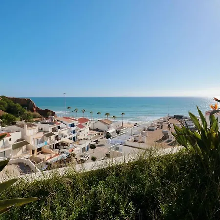 Olhos D' Agua 1Br W Pool & Parking By Lovelystay Appartement *