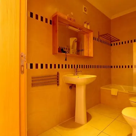 דירה Olhos De Agua 1br With Pool, Ac And Free Parking *