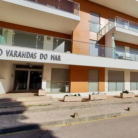 Olhos De Agua 1br With Pool, Ac And Free Parking 公寓